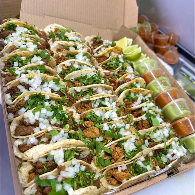 Taco Box Plus.