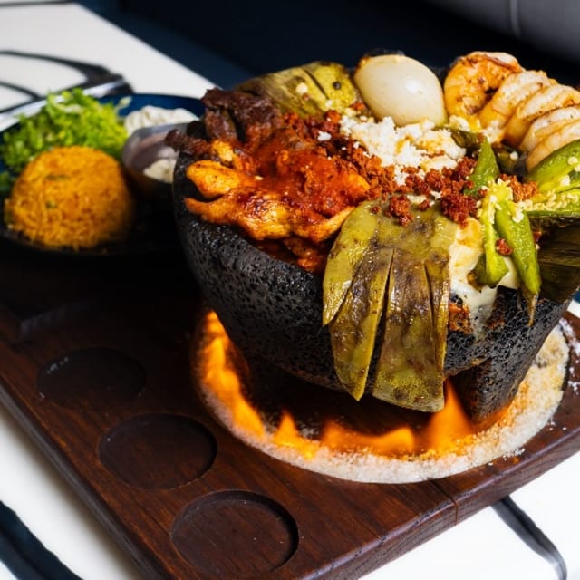 Molcajete Ranchero Combo.